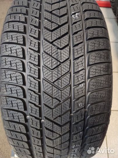 Pirelli Scorpion Winter 275/40 R20