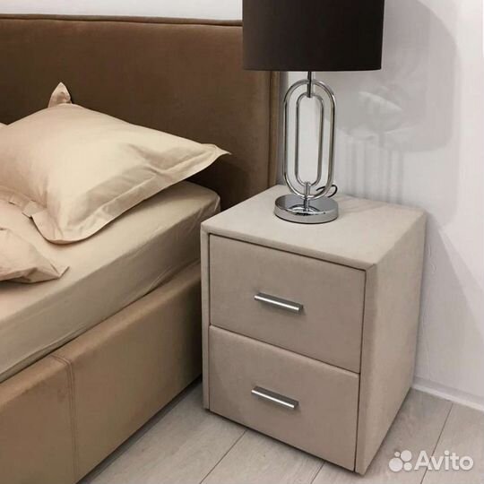 Тумба прикроватная