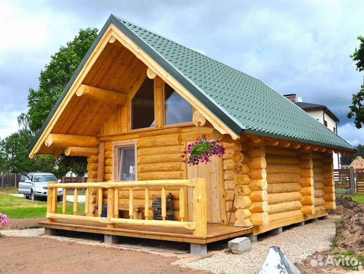 Срубы бань и домов ручной рубки