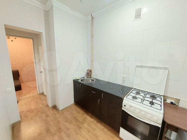 3-к. квартира, 71 м², 2/4 эт.