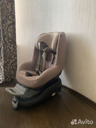 Автокресло maxi cosi pearl + база family fix