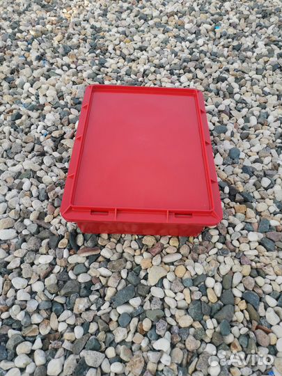 Ящик пластиковый