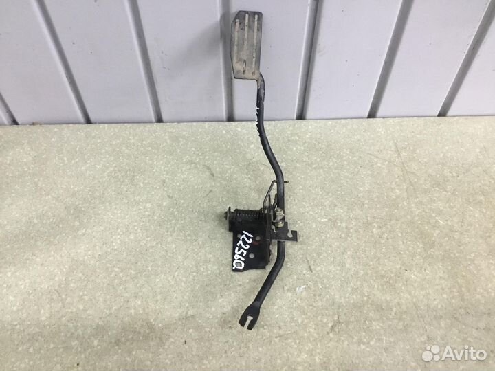 Педаль газа Great Wall Hover H3 2010