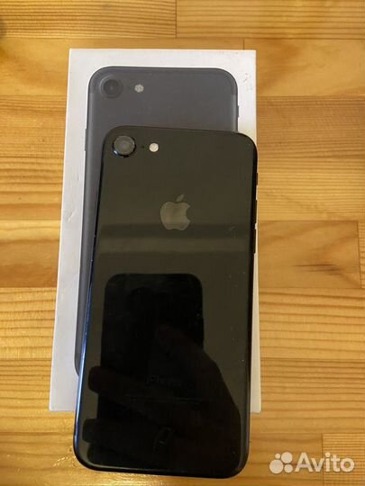 iPhone 7, 32 ГБ