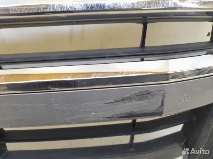 Решетка радиатора Toyota Land Cruiser 200 2018