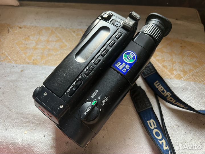 Видеокамера Sony CCD TR440E