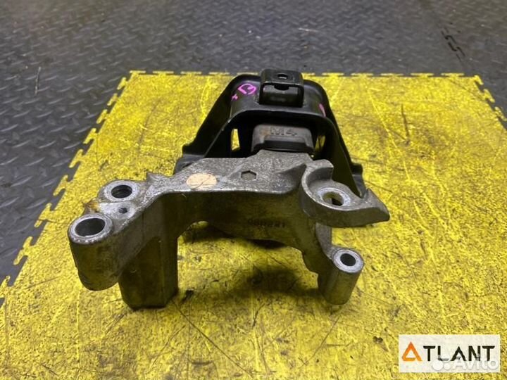 Подушка двс правый nissan dualis