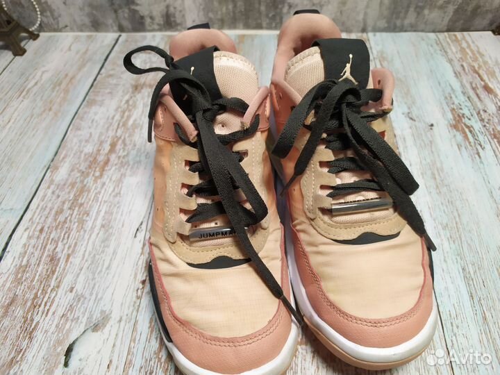 Кроссовки nike air jordan женские