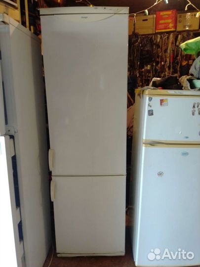 Холодильник бу,возможна доставка