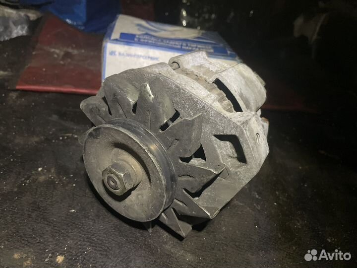 Генератор 14В 65А Ваз 2108/09/99/иж