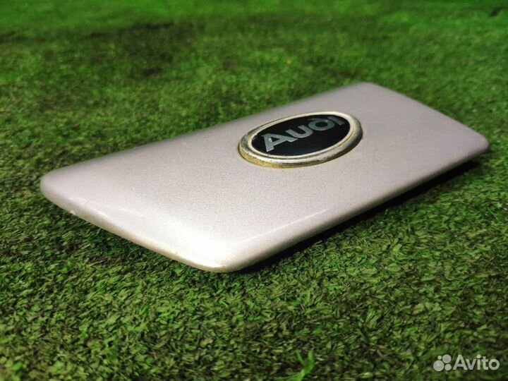 Молдинг переднего крыла Audi A6 C4