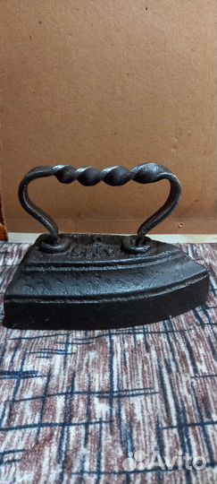 Старинные утюги