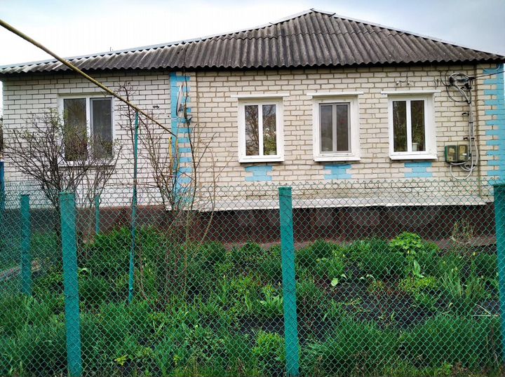 Дом 62,7 м² на участке 69,5 сот.