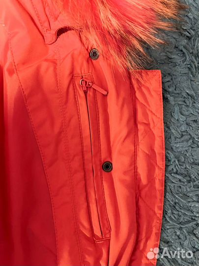 Пуховик женский