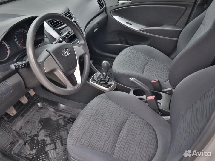 Hyundai Solaris 1.4 МТ, 2015, 127 000 км