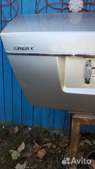 Крышка, дверь багажника