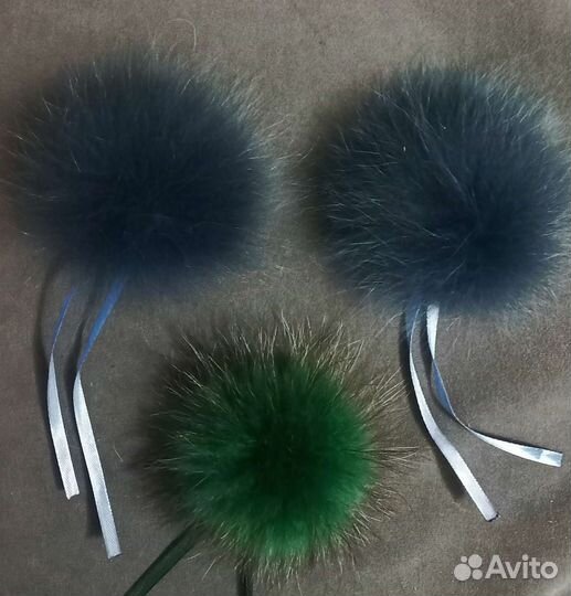 Меховые помпоны