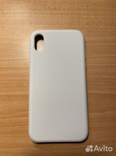 Чехол на iPhone xr новый, белый