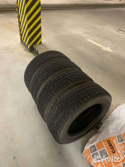 Bridgestone Ice Cruiser 7000S 225/65 R17 106