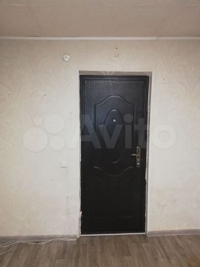 Комната 12,5 м² в 5-к., 4/5 эт.