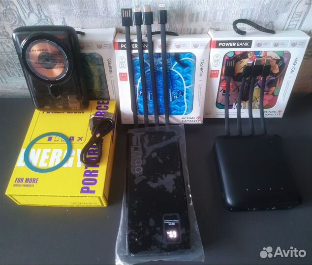 Повербанк с быстрой зарядкой для iPhone и Android