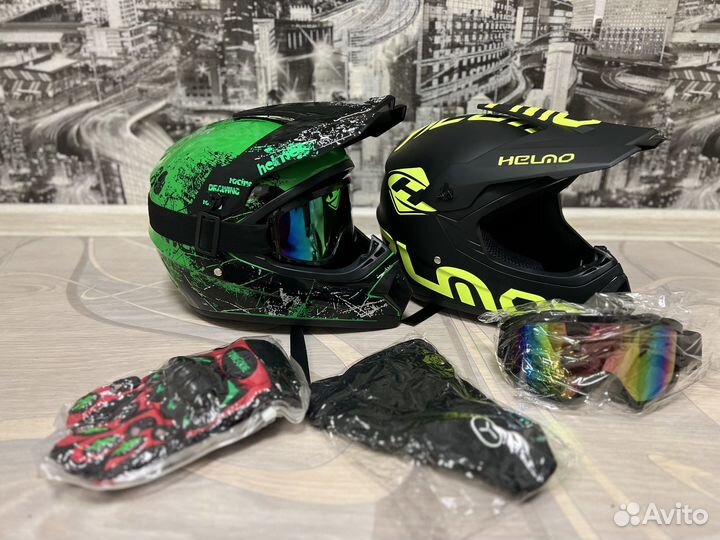 Кроссовый шлем комплект новый