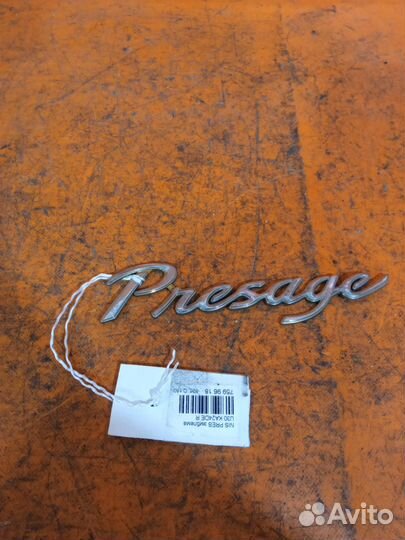 Эмблема Nissan Presage U30 задний