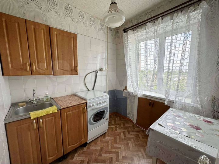 2-к. квартира, 43 м², 6/9 эт.