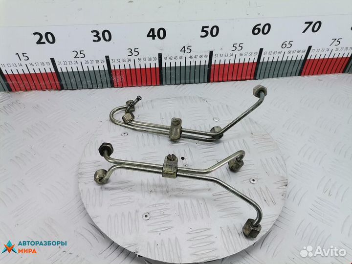 Трубка топливная seat Leon 2002 038130301B