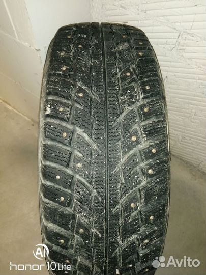 Kumho I'Zen RV Asymmetric 215/60 R17 100T