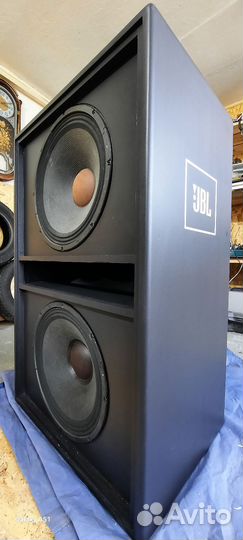 Сабвуфер пассивный JBL