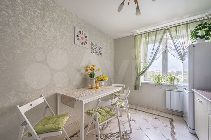 2-к. квартира, 70 м², 6/12 эт.