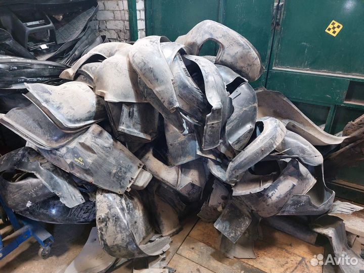 Подкрылок Локер Ваз Дэу Шевроле Кия и др