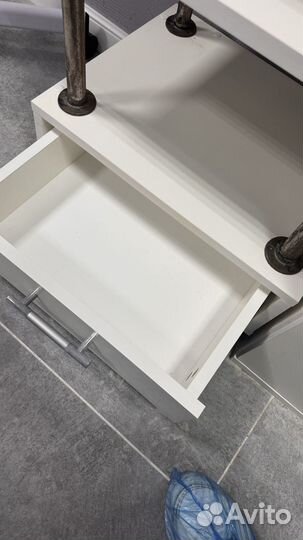 Тележка на колесах