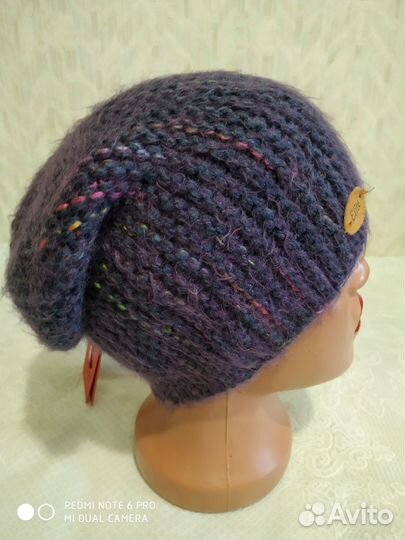 Шапки женские вязаные шерстяные.(новая)