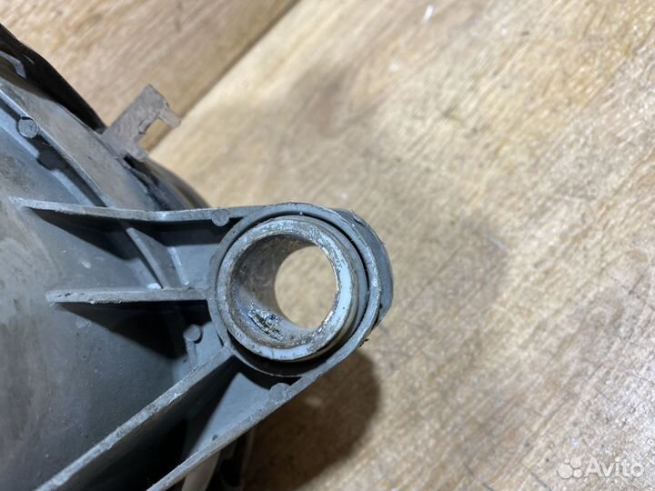 Фара передняя левая Mercedes W210 рест 141937