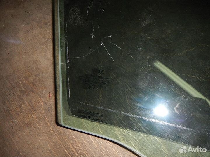 Стекло двери передней правой, Volkswagen (Фольксва