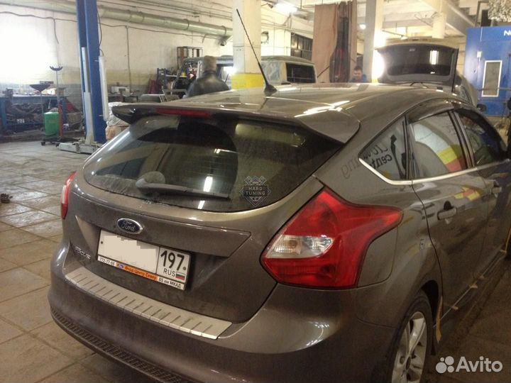 Спойлер ST Ford Focus 3 хетчбек дорестайлинг