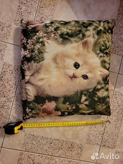 Подушка декоративная