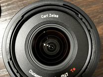 Объектив Carl Zeiss 12mm f/2.8 Touit для Fujifilm