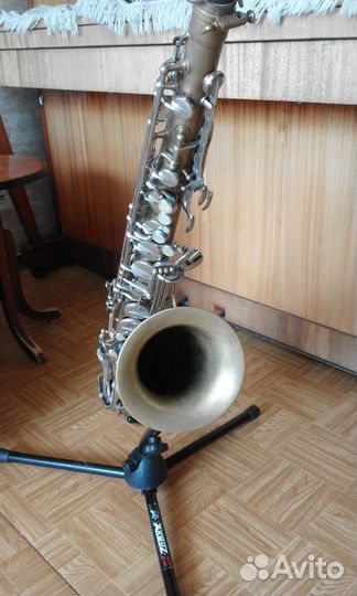 Саксофон тенор