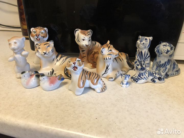 Фарфоровые статуэтки