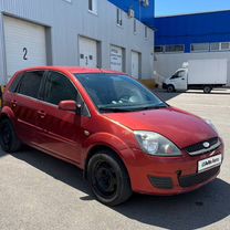 Ford Fiesta 1.6 MT, 2007, 200 000 км, с пробегом, цена 470 000 руб.