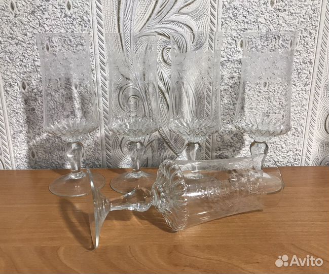 Фужеры, стаканы, бокалы, стопки