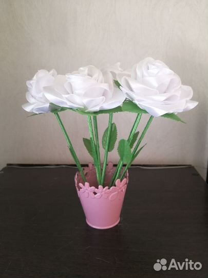 Букет роз на 8 Марта