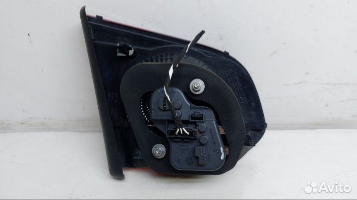 Фонарь задний правый Volkswagen Golf 6 2.0 TDI