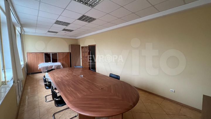 Помещение 110 м²