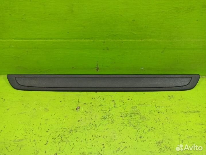 Накладка порога внутреняя передняя правая Toyota