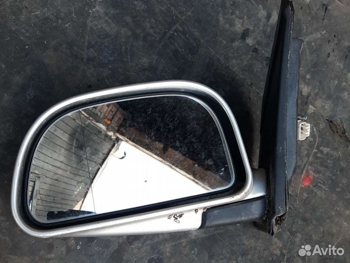 Зеркало заднего вида Мицубиси Спейс Стар