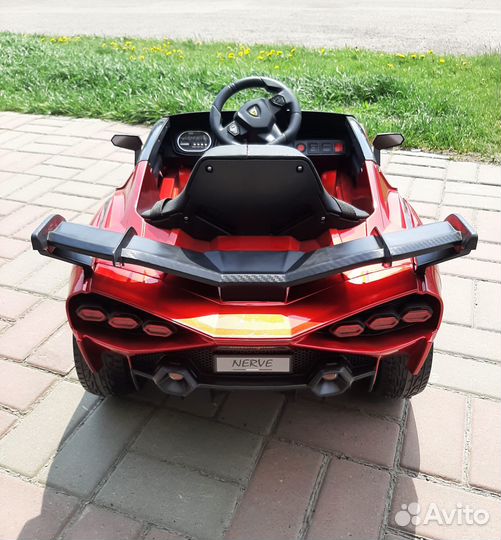 Детский электромобиль